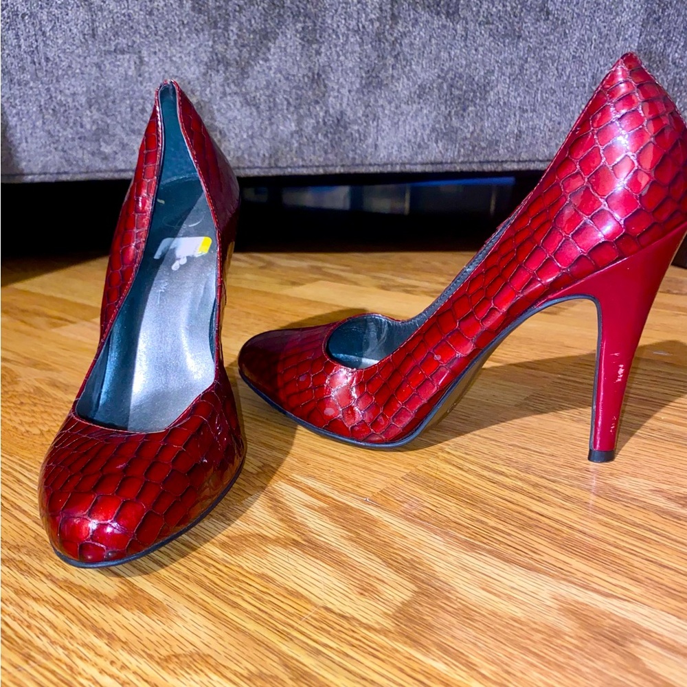 Jessica Simpson Heels